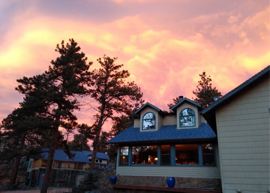 Sunset over the Rocky Mountains in Rocky Mountain National…